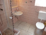 camera cu baie, cabana
