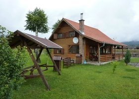 miklos-maria-vendeghaz-mazlista-sikaszo-kulcsohaz