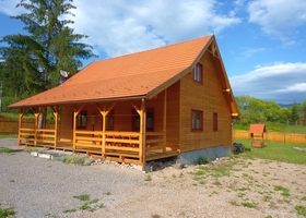 szallashely-sikaszo-nyaralas-balazs-attila