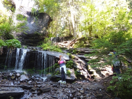 Székelyvarsági Csurgókő: (Székelyek vízesése a Nagyküküllő forrásvidékén!)
