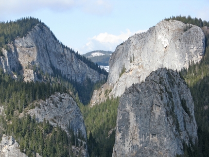 Sziklafalak körútja - Mária-kő túra!