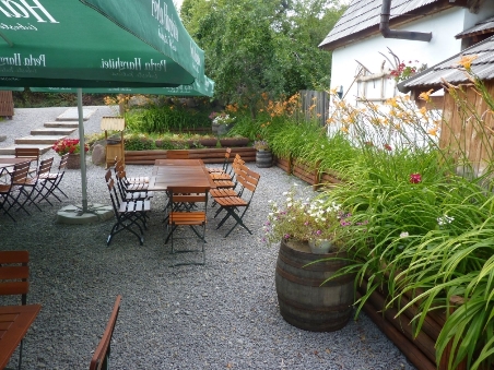 casa din lemn, cazare, restaurant